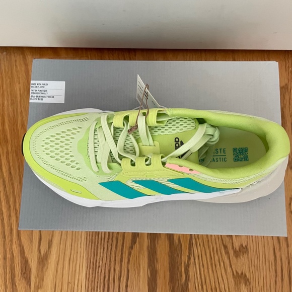 Women's ADISTAR Running Shoes from Adidas - Picture 3 of 8